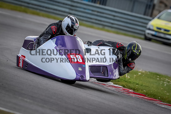 B1523128