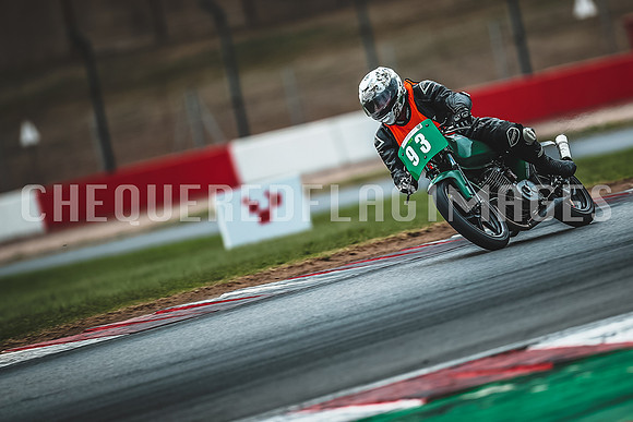 BI5I2132