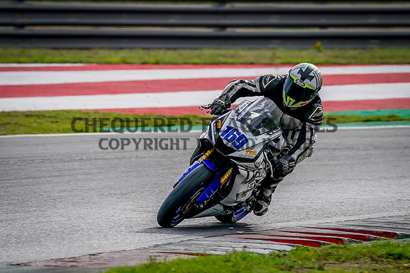 SAT09618