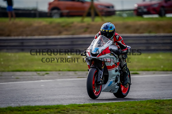 SAT09859