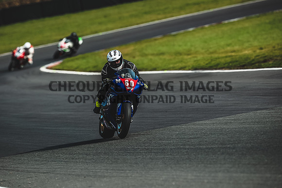 BI5I1235