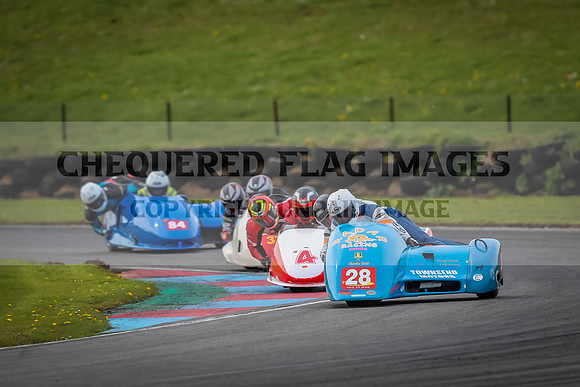 BI5I2875