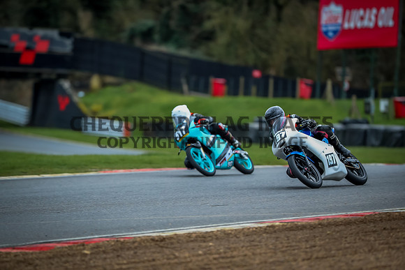 B1523053
