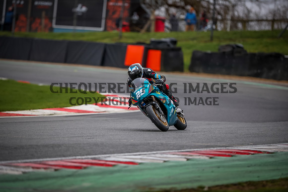 BI5I4072