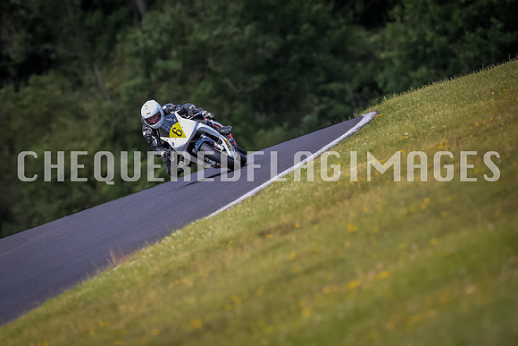 BI5I1966