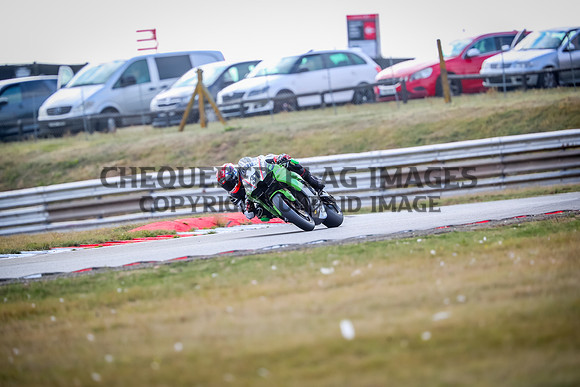 BI5I2646