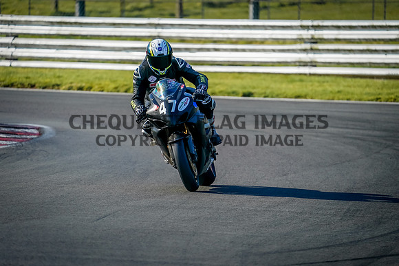 SAT02633