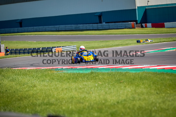 B1523218